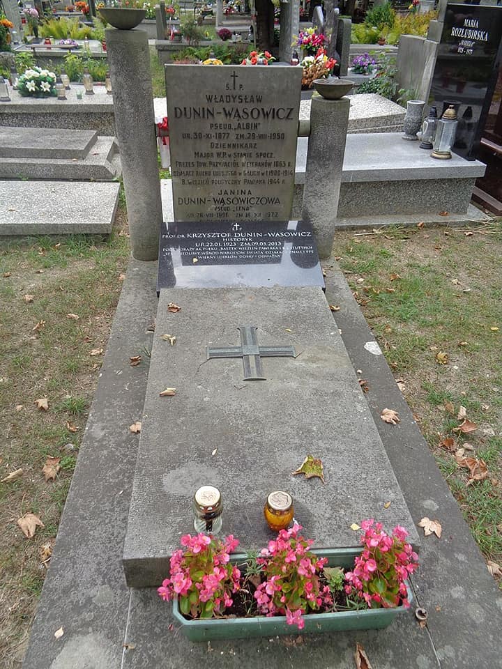 84297162_178764426833998_2989437245359915008_n