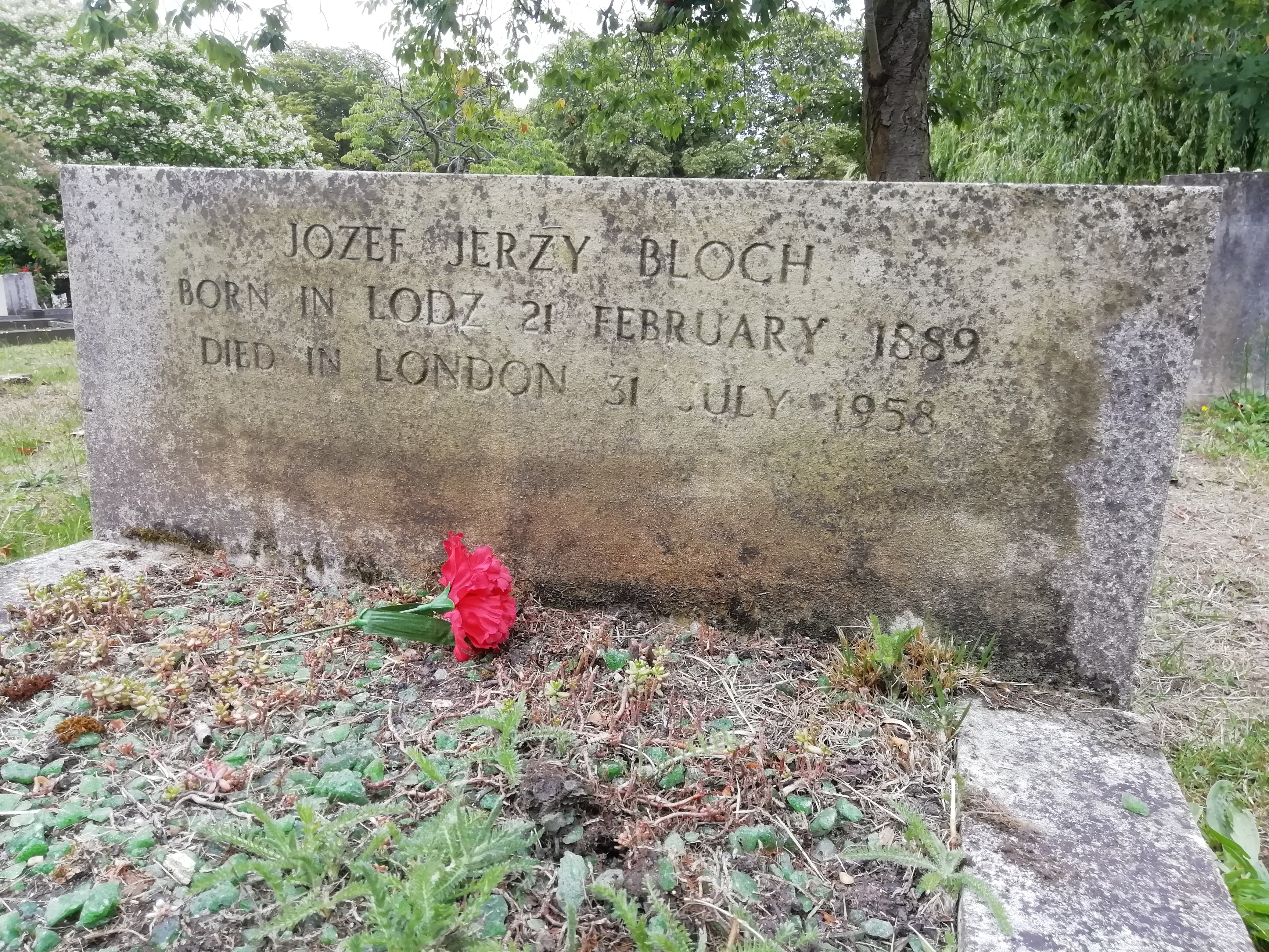 Jozef Bloch - Grob.jpg